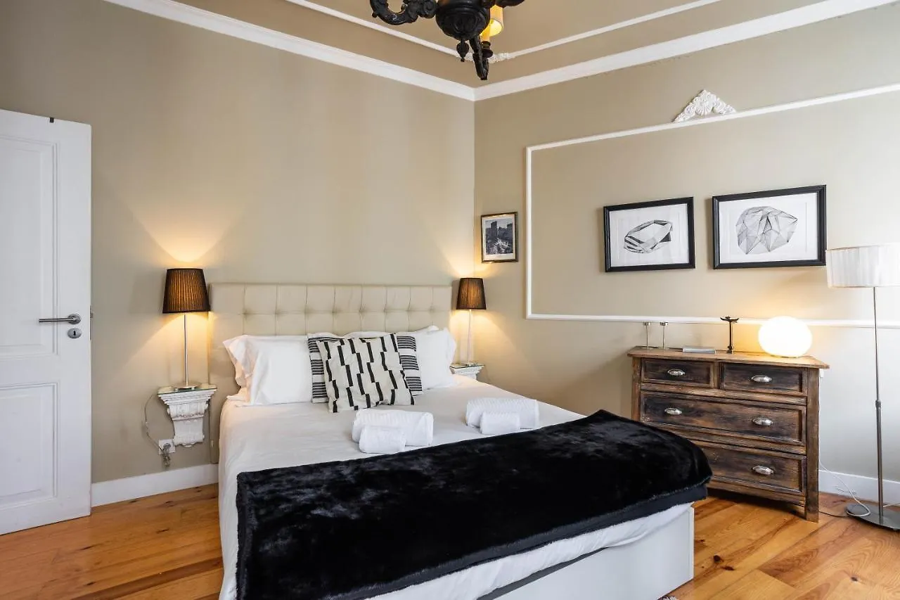 Bright Tailor Made Apartment By The Castle Lisboa