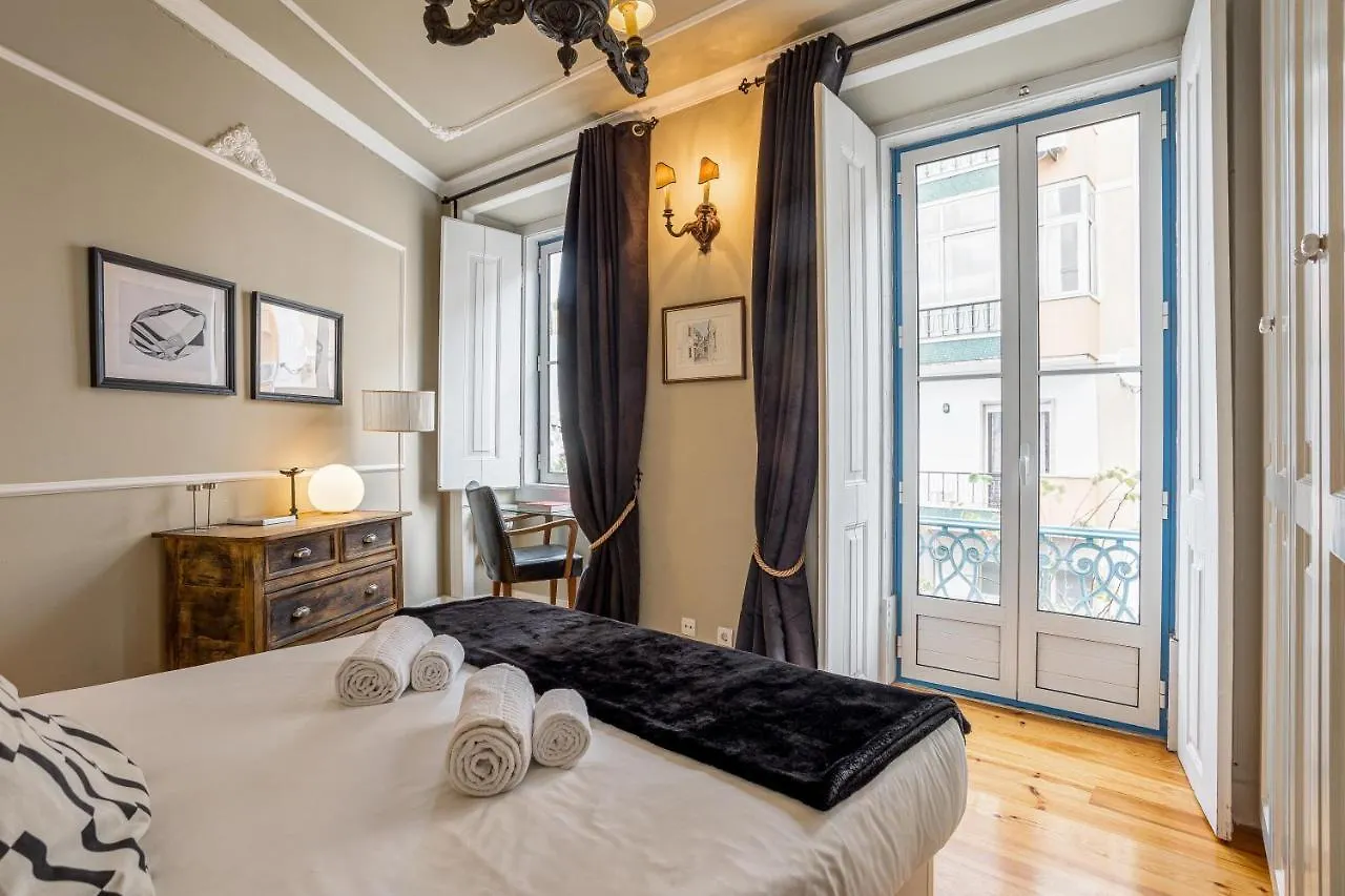 Bright Tailor Made Apartment By The Castle Lisboa